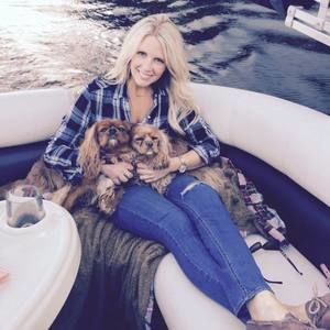 Meet your Posher, Jess